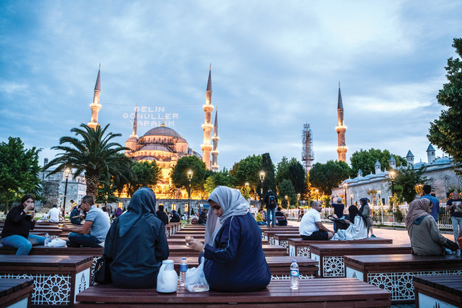 کرونا لاک ڈاؤن کے دو سال بعد عرب ممالک میں رمضان کی رونقیں بحال ہونے کی امید